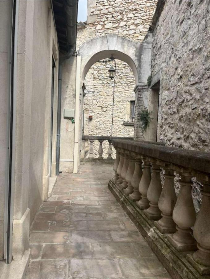 Delice De Nimes Διαμέρισμα Εξωτερικό φωτογραφία